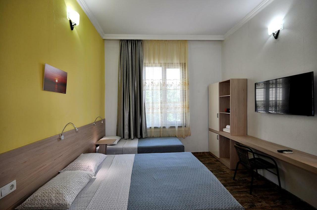 Hotel Smak Kobuleti Habitación foto